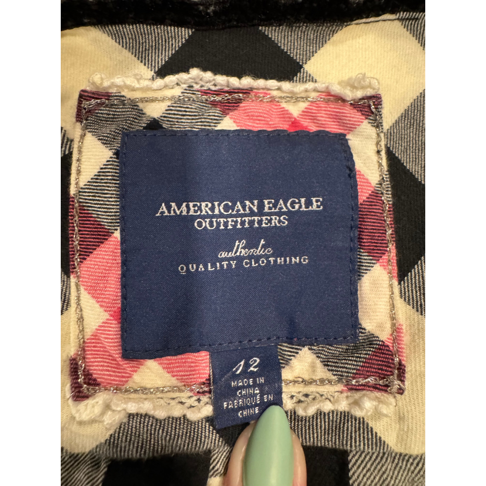 American Eagle Outfitters Women's Shirt, Size 12, Black and White - Picture 7 of 8